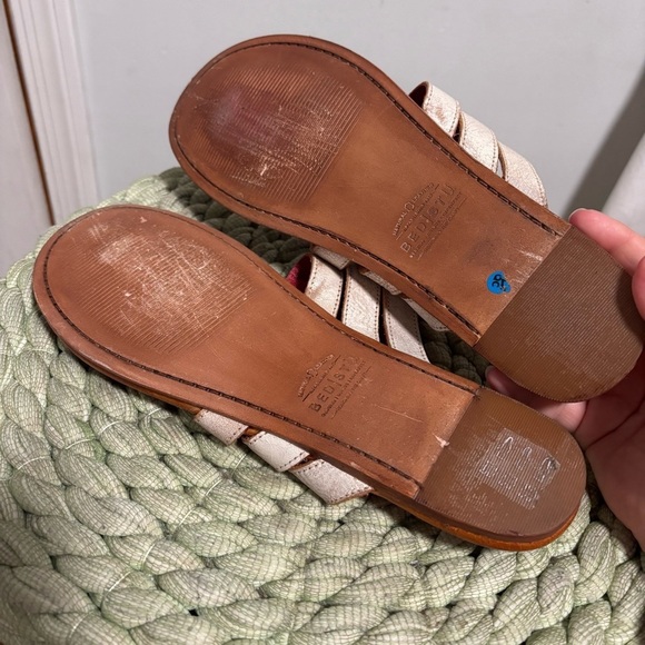Bed Stu Yoli White/Tan Leather Triple Banded Slip On Thong Comfort Aztec Sandals - Picture 8 of 10